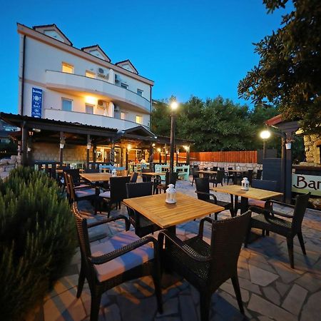 Apartmani "Jadran" Паг Экстерьер фото